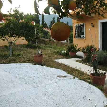 Niki Apartament Ýpsos