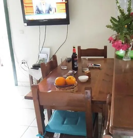 Niki Apartment *